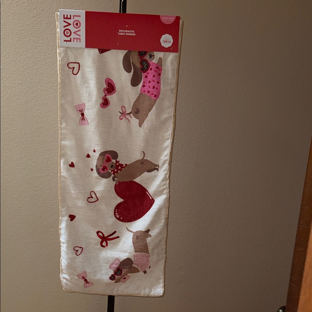 Love Love Valentine's Dachshund Decorative Beaded Sequins 14x72” Table Runner